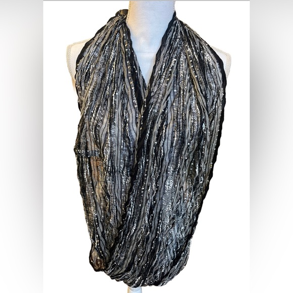 Womens Infinity Loop Scarf, 33”x14” Black/Gray/White/Tan - Picture 1 of 9